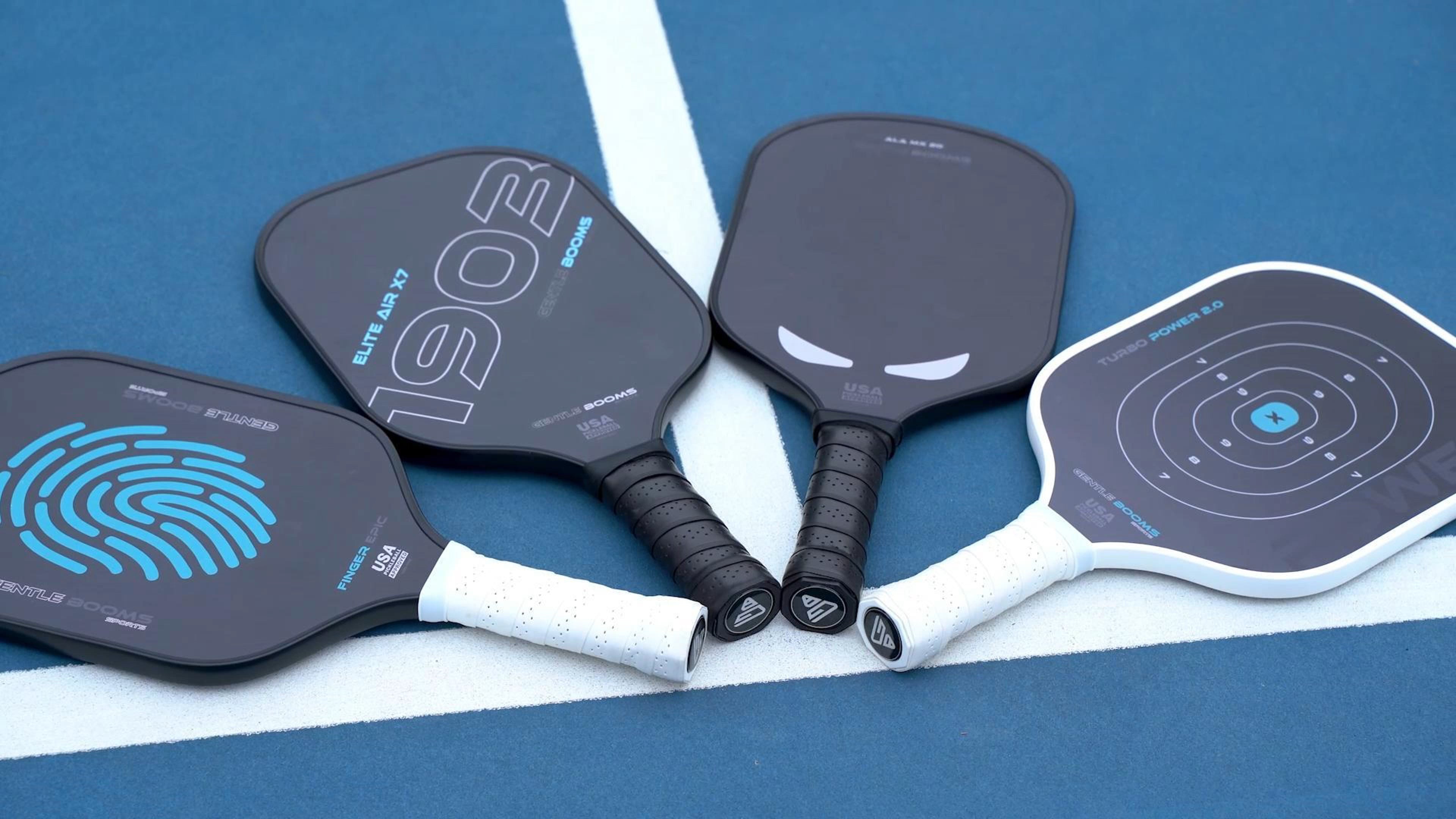ピックルボール パドル Raw Carbon FIber Light Blue ピックルボール パドル Raw Carbon FIber Light Blue